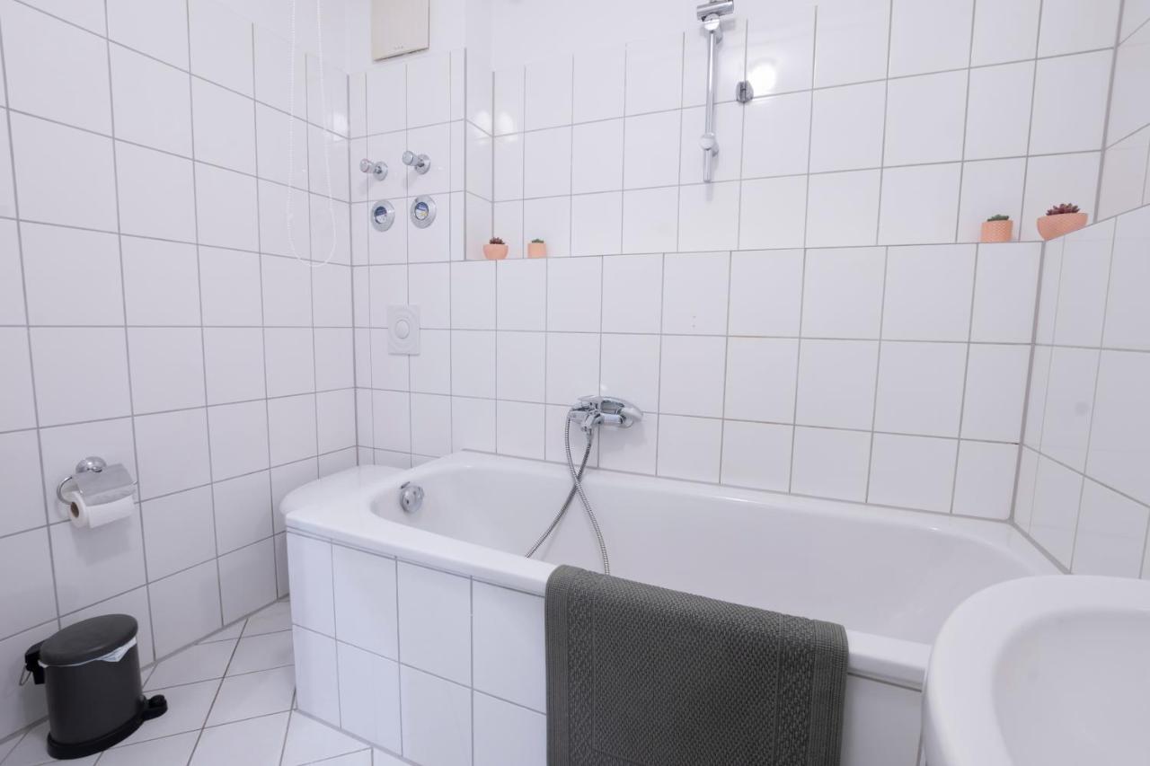 Zwickau Mittendrin, Tolles Balkon-Apartment 외부 사진